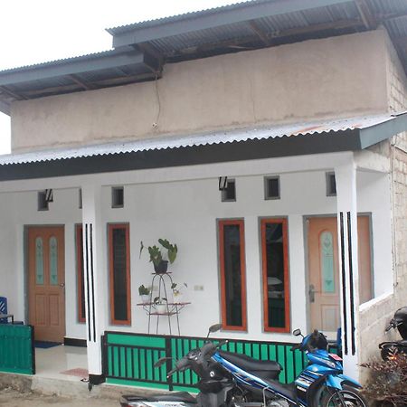 Family Guest House Moni Kelimutu Oda fotoğraf